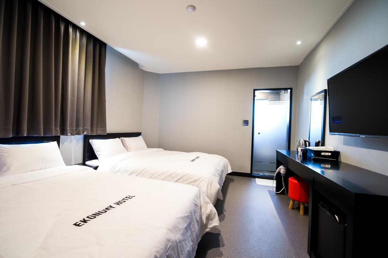 Ekonomy Hotel Jeongseon Zewnętrze zdjęcie