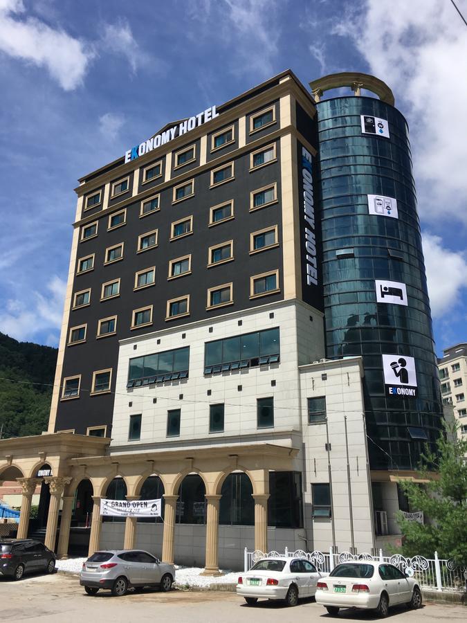 Ekonomy Hotel Jeongseon Zewnętrze zdjęcie
